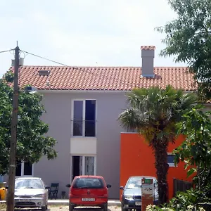 Fuart Apartman